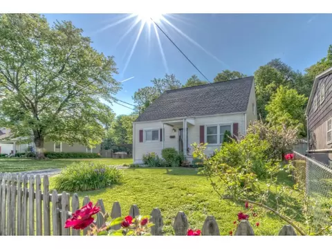 2000 Windsor Avenue Bristol Tn 37620, Bristol, TN 37620 photo 1