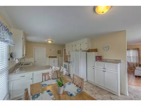 2000 Windsor Avenue Bristol Tn 37620, Bristol, TN 37620 photo 4
