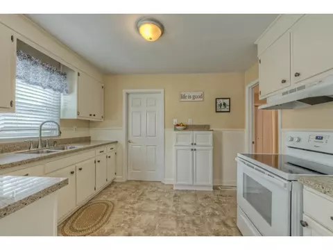 2000 Windsor Avenue Bristol Tn 37620, Bristol, TN 37620 photo 10