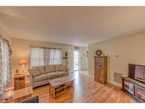 2000 Windsor Avenue Bristol Tn 37620, Bristol, TN 37620 photo 3