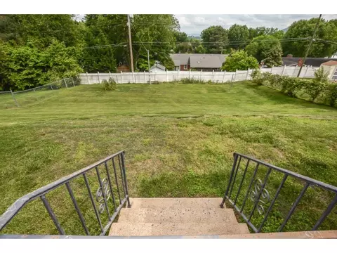 504 10th Avenue Johnson City Tn 37601, Johnson City, TN 37601 photo 32