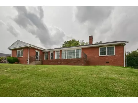 504 10th Avenue Johnson City Tn 37601, Johnson City, TN 37601 photo 31