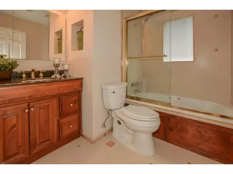504 10th Avenue Johnson City Tn 37601, Johnson City, TN 37601 photo 23