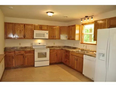 1375 Bishop Loop Greeneville Tn 37743, Greeneville, TN 37743 photo 5