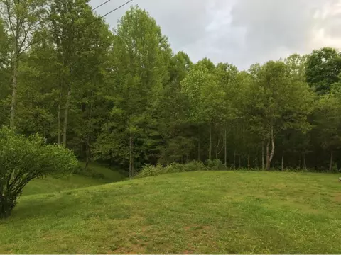 148 John Glover Road Hampton Tn 37658, Hampton, TN 37658 photo 2