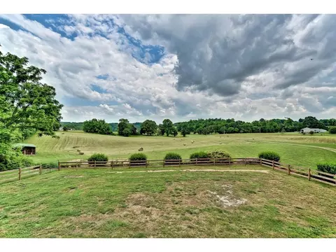 1885 Martin Road Limestone Tn 37681, Limestone, TN 37681 photo 8