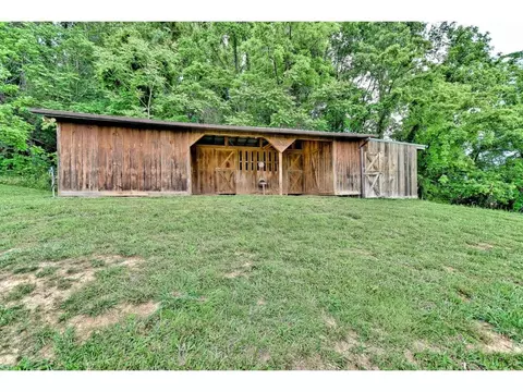 1885 Martin Road Limestone Tn 37681, Limestone, TN 37681 photo 9
