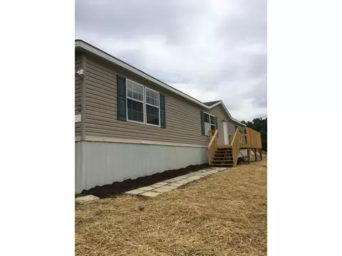 1070 Roaring Fork Road Greeneville Tn 37745, Greeneville, TN 37745 photo 5