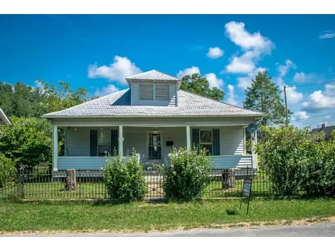 441 Walnut Street Erwin Tn 37650, Erwin, TN 37650 photo 2