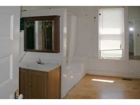 441 Walnut Street Erwin Tn 37650, Erwin, TN 37650 photo 9