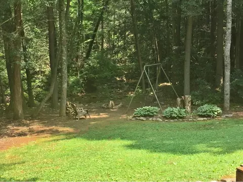 145 Long Branch Drive Erwin Tn 37650, Erwin, TN 37650 photo 3