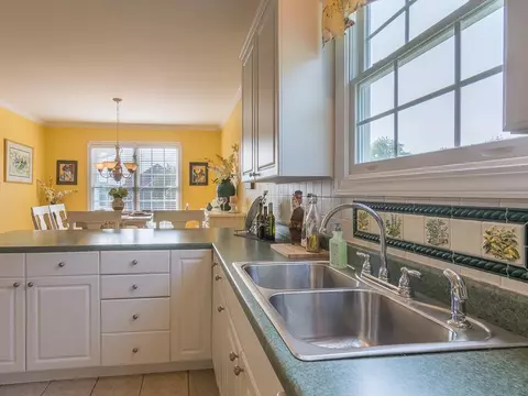 2 Cathedral Court Johnson City Tn 37601, Johnson City, TN 37601 photo 5