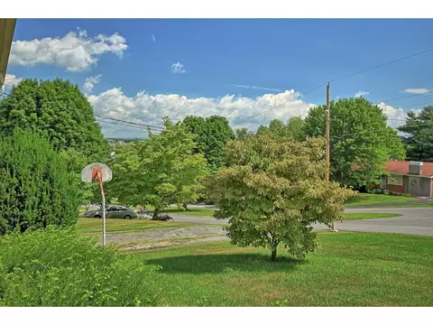 4009 Ranch Road Johnson City Tn 37601, Johnson City, TN 37601 photo 8