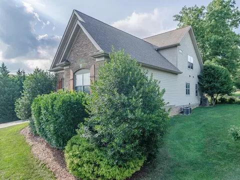 201 Sunset Meadows Gray Tn 37615, Gray, TN 37615 photo 4