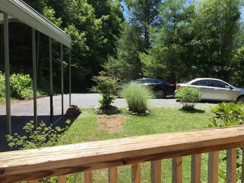 1516 Highway 321 Hampton Tn 37658, Hampton, TN 37658 photo 18