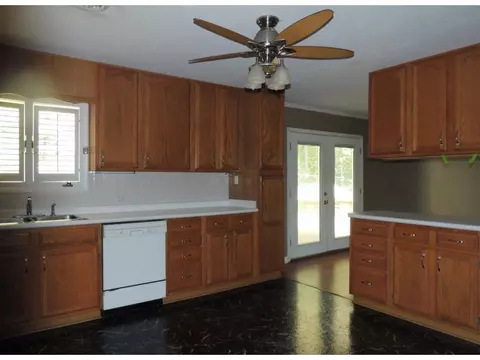 136 Dotson Avenue Wise Va 24293, Wise, VA 24293 photo 6
