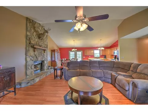 110 Ridge Circle Drive Fall Branch Tn 37656, Fall Branch, TN 37656 photo 8