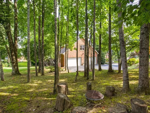 2 Roundtree Court Johnson City Tn 37604, Johnson City, TN 37604 photo 4