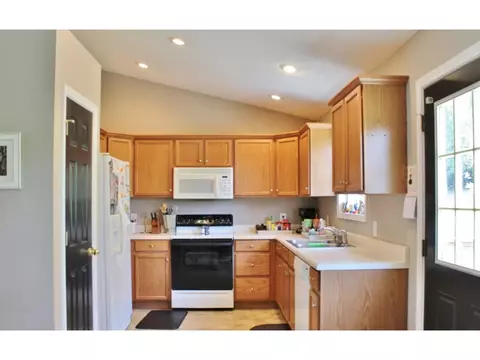 226 Dry Branch Road Erwin Tn 37650, Erwin, TN 37650 photo 5