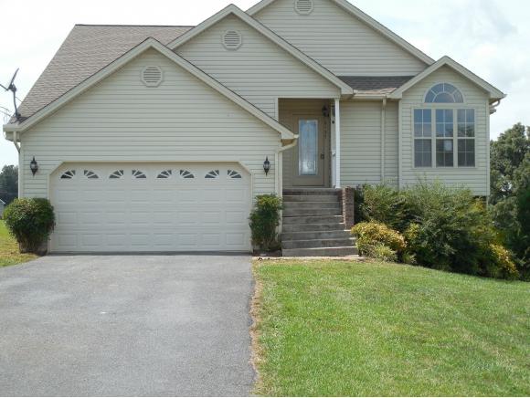 2137 Buttercup Ln, Limestone, TN 37681 photo 1