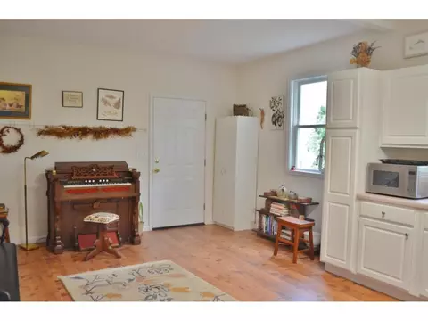 731 Maple Street Johnson City Tn 37601, Johnson City, TN 37601 photo 4