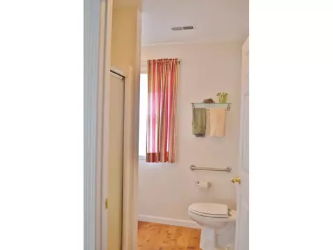 731 Maple Street Johnson City Tn 37601, Johnson City, TN 37601 photo 8