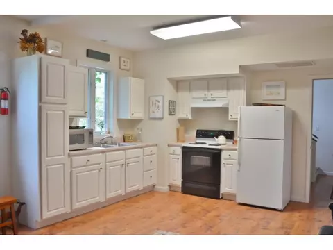 731 Maple Street Johnson City Tn 37601, Johnson City, TN 37601 photo 2