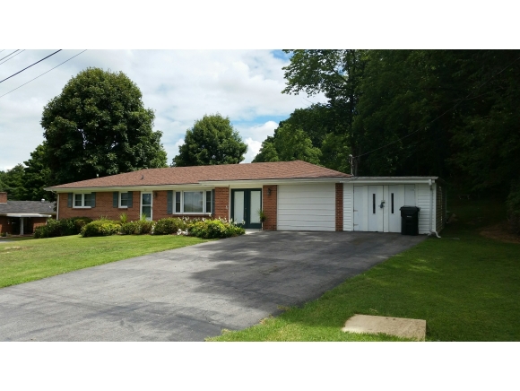 22 Spring Cir, Bristol, VA 24201 photo 1