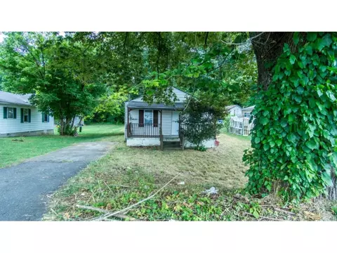 2233 Fairview Avenue Johnson City Tn 37601, Johnson City, TN 37601 photo 33