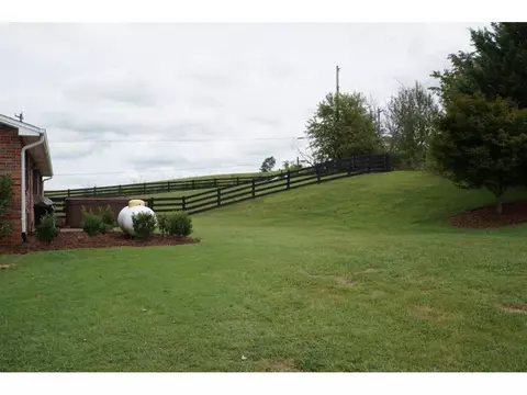 207 Ward Rowe Road Limestone Tn 37681, Limestone, TN 37681 photo 25