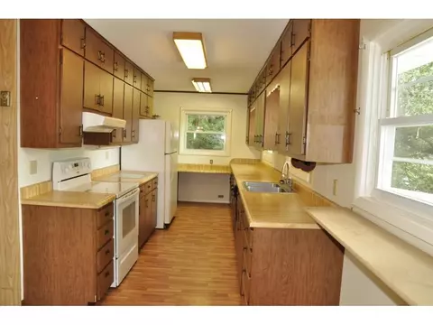 220 Mayor Avenue Greeneville Tn 37745, Greeneville, TN 37745 photo 3