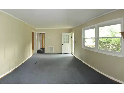 220 Mayor Avenue Greeneville Tn 37745, Greeneville, TN 37745 photo 2