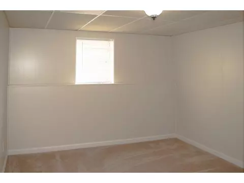 1006 Chilhowie Johnson City Tn 37601, Johnson City, TN 37601 photo 29