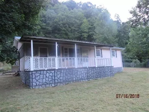 9501 Bronco Lane Pound Va 24279, Pound, VA 24279 photo 6
