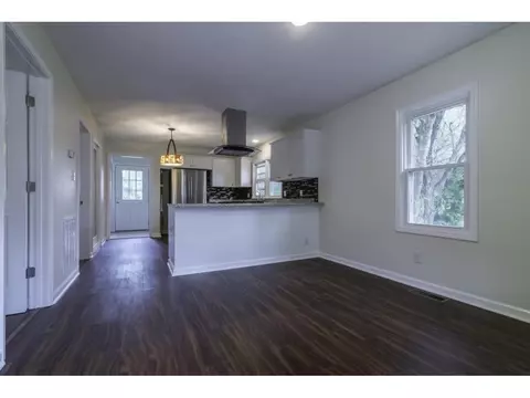 2219 High Street Bristol Va 24201, Bristol, VA 24201 photo 5