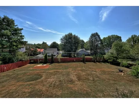 110 E 9th Johnson City Tn 37601, Johnson City, TN 37601 photo 30