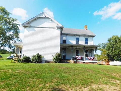 238 Oak Glen Cir, Fall Branch, TN 37656 photo 1