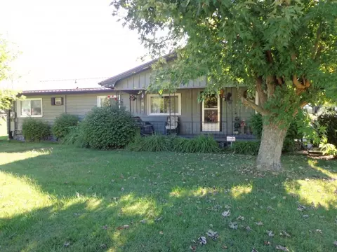 407 Third Avenue Hampton Tn 37643, Hampton, TN 37658 photo 2
