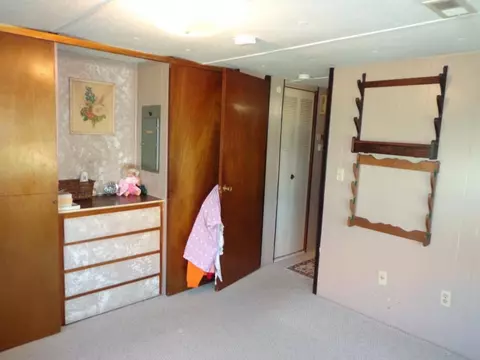 407 Third Avenue Hampton Tn 37643, Hampton, TN 37658 photo 5
