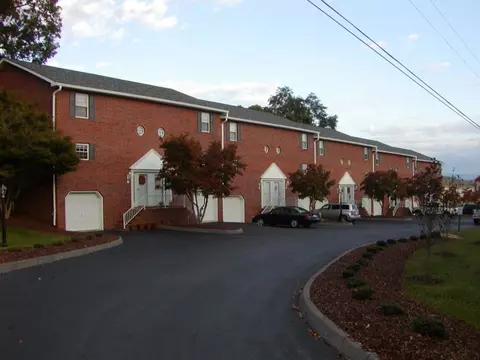 204 Mountain View Road 49 Johnson City Tn 37601, Johnson City, TN 37601 photo 2