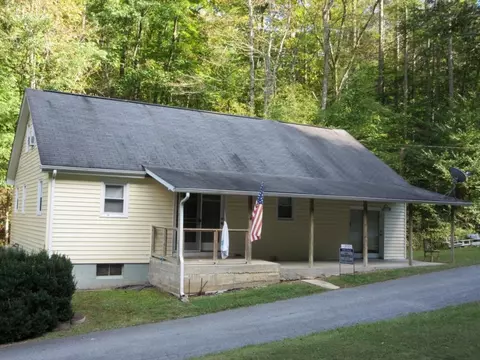 175 Shook Branch Road Hampton Tn 37658, Hampton, TN 37658 photo 1