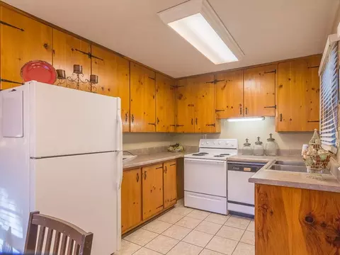 802 E Hillcrest Drive Johnson City Tn 37604, Johnson City, TN 37604 photo 12