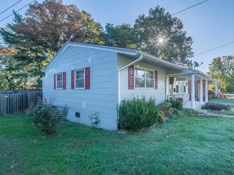 802 E Hillcrest Drive Johnson City Tn 37604, Johnson City, TN 37604 photo 3