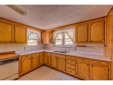 116 Maple Street Glade Spring Va 24340, Glade Spring, VA 24340 photo 11
