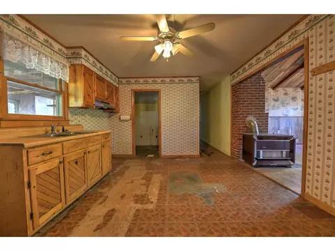 241 Chinquapin Road Erwin Tn 37650, Erwin, TN 37650 photo 12