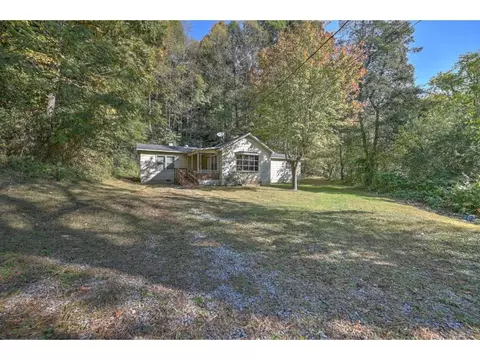 241 Chinquapin Road Erwin Tn 37650, Erwin, TN 37650 photo 5