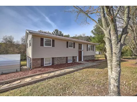 115 Hensley Lane Limestone Tn 37681, Limestone, TN 37681 photo 28