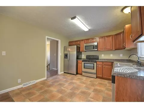 115 Hensley Lane Limestone Tn 37681, Limestone, TN 37681 photo 8