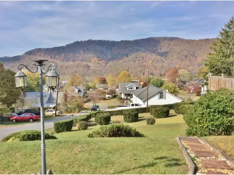 317 School Street Erwin Tn 37650, Erwin, TN 37650 photo 2