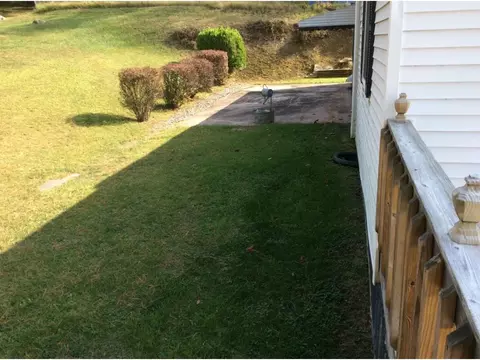 317 School Street Erwin Tn 37650, Erwin, TN 37650 photo 12